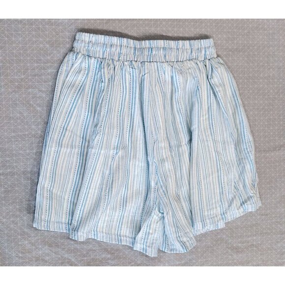 NWOT BCBGeneration Striped Shorts/Size Small - Picture 3 of 7